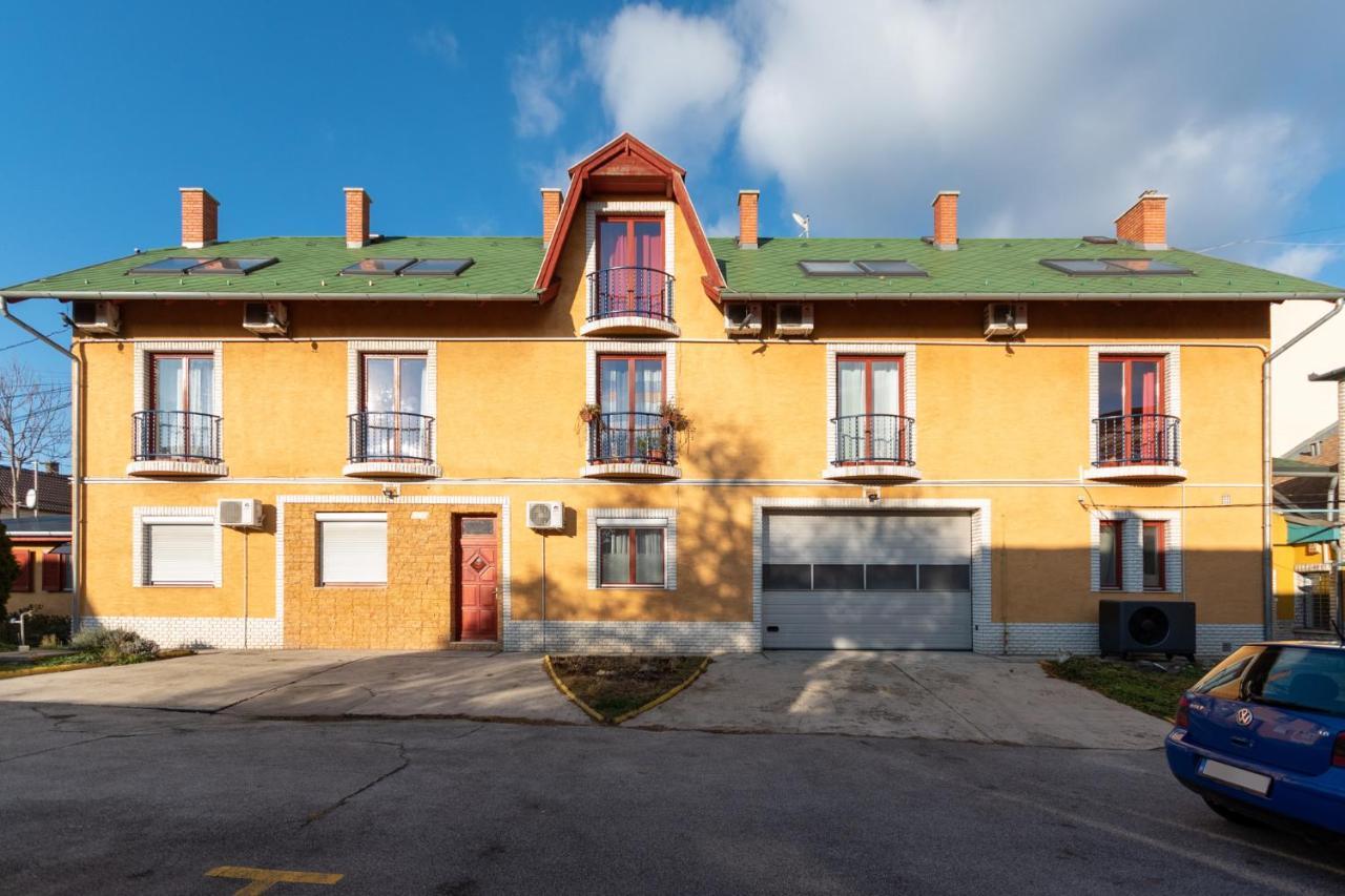 R Apartments Budapest Exterior foto